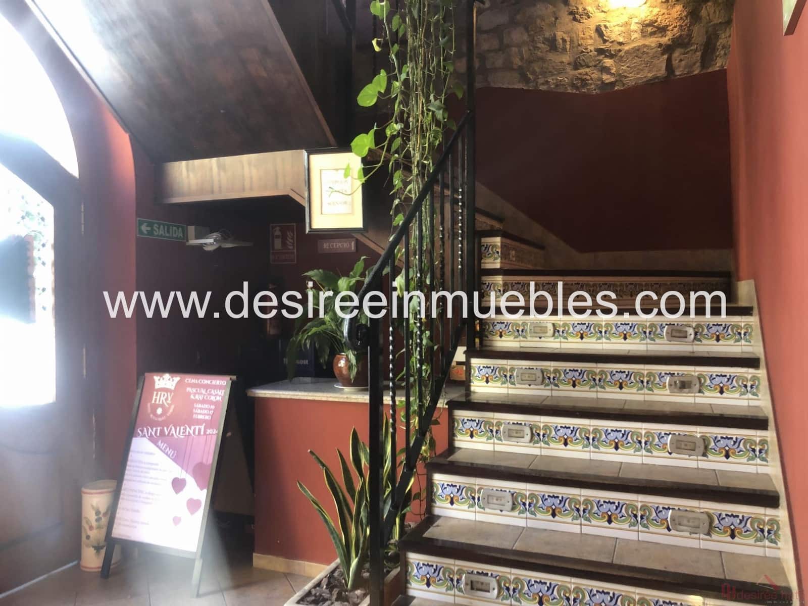 10 soveværelse Hotel til salg i Suera - € 750.000 (Ref: 8449397)