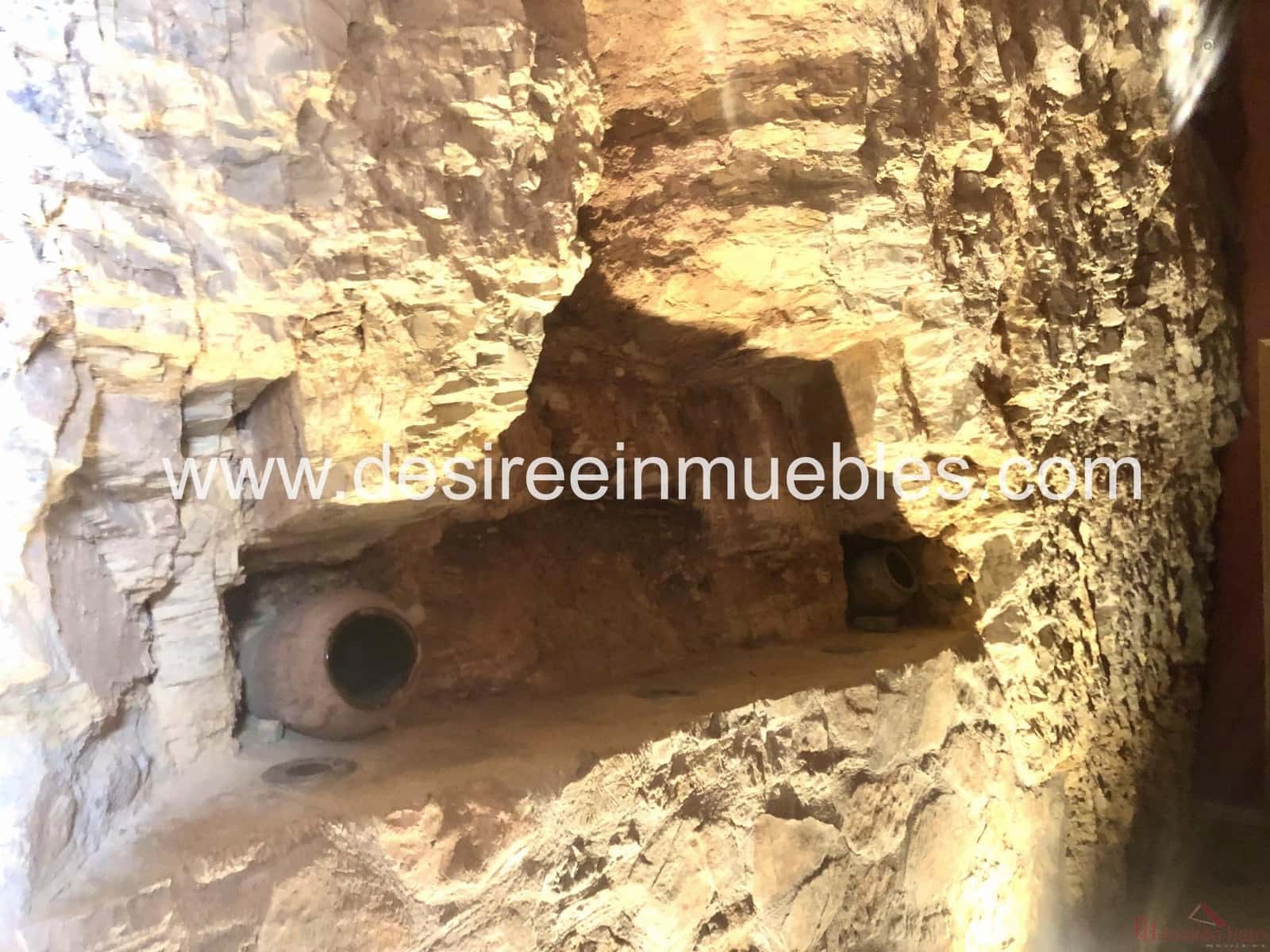 10 soveværelse Hotel til salg i Suera - € 750.000 (Ref: 8449397)