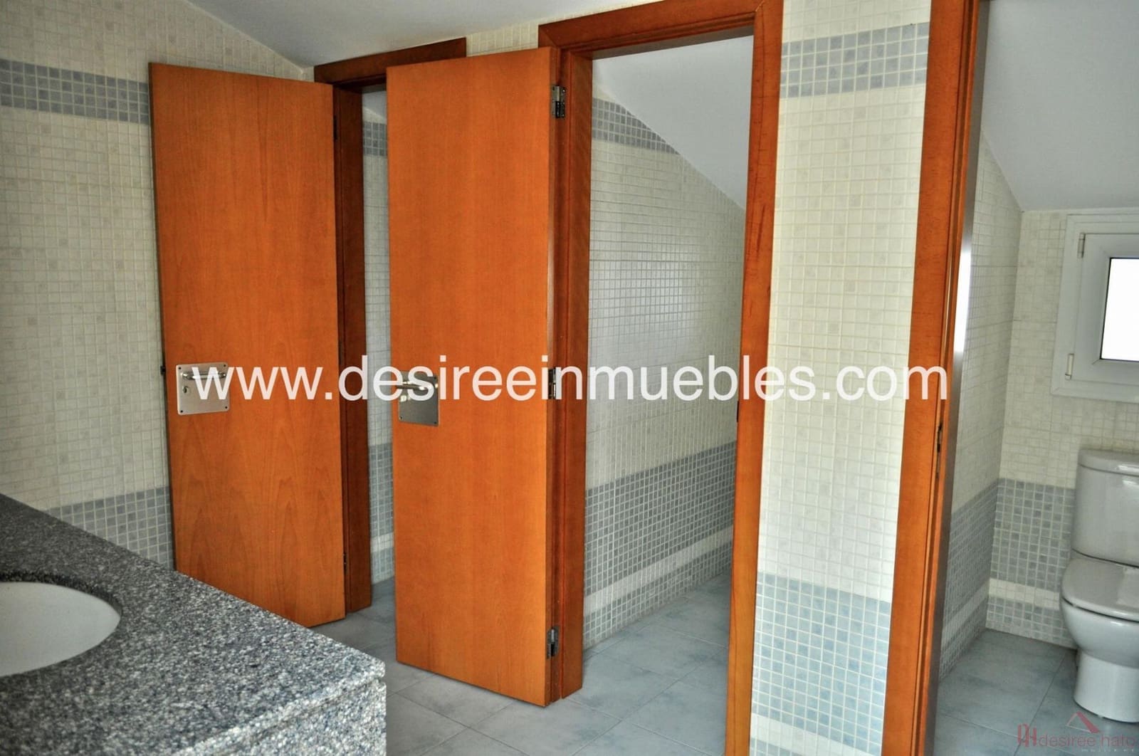 1 quarto Escritório para arrendar em Valencia cidade com garagem - 12 000 € (Ref: 8560738)