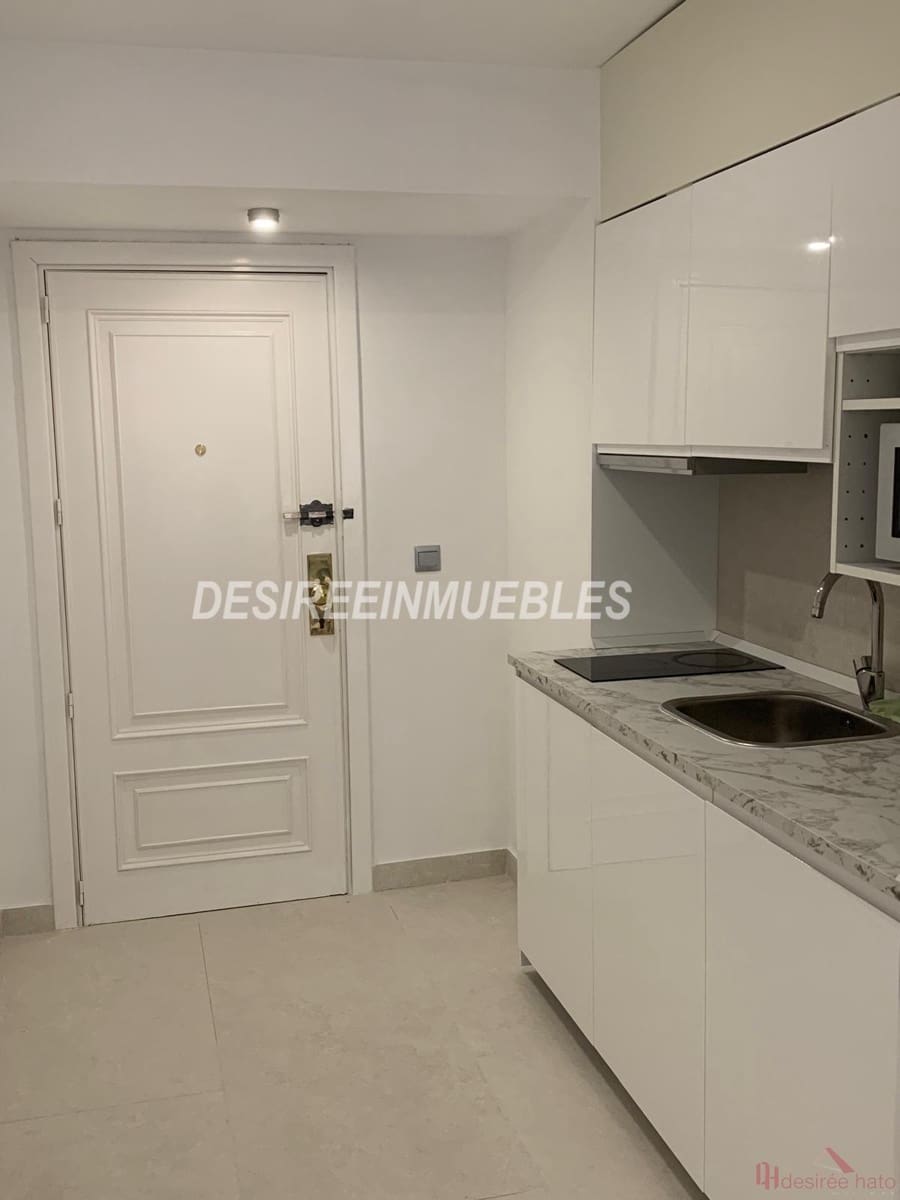 1 bedroom Flat for rent in Valencia city - € 1,200 (Ref: 8685600)