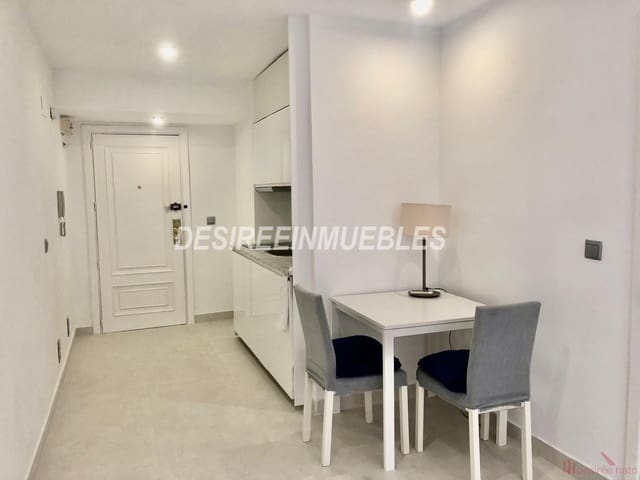 1 sovrum Lägenhet att hyra i Sant Francesc, Valencia stad - 1 200 € (Ref: 8685600)