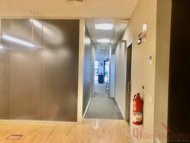 2 sypialnia Komercyjne do wynajęcia w Miasto Walencja - 10 000 € (Ref: 8769597)