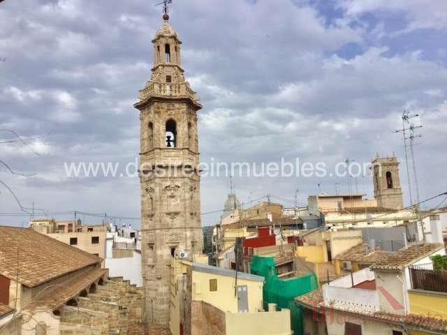 Commercial for sale in La Seu, Valencia city - € 700,000 (Ref: 8788814)