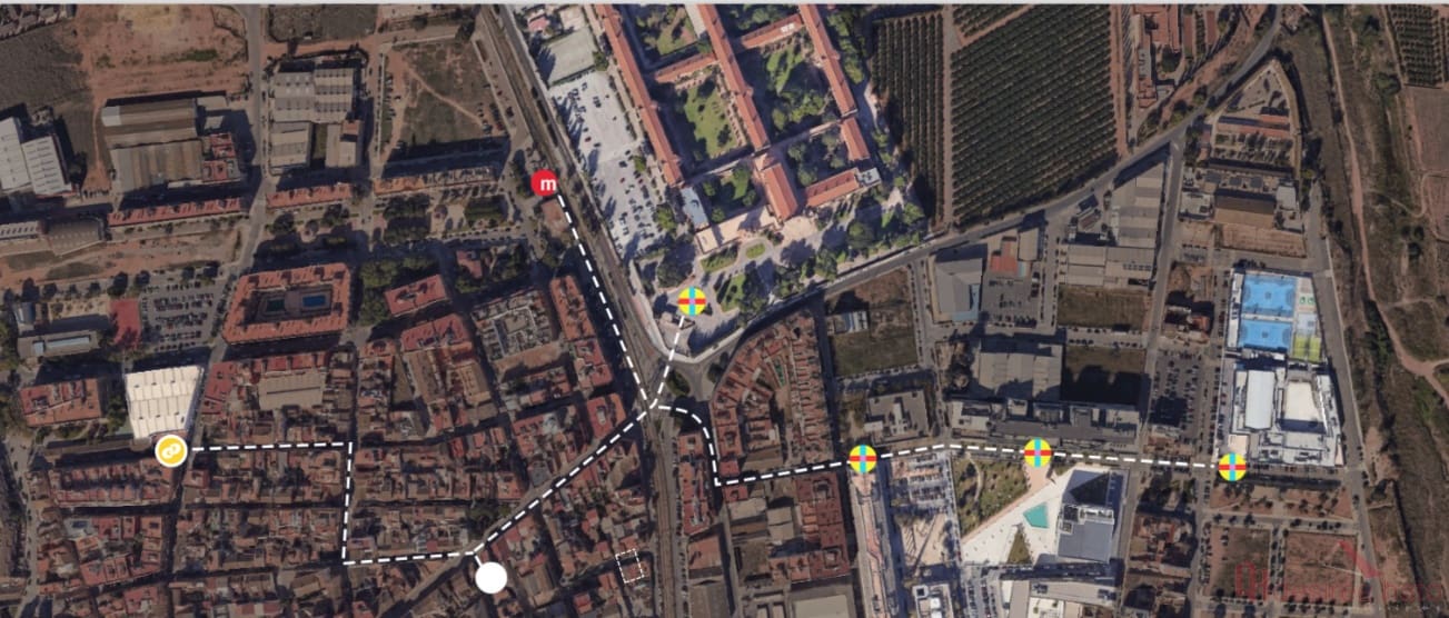 Erhverv til salg i Moncada - € 750.000 (Ref: 8788815)