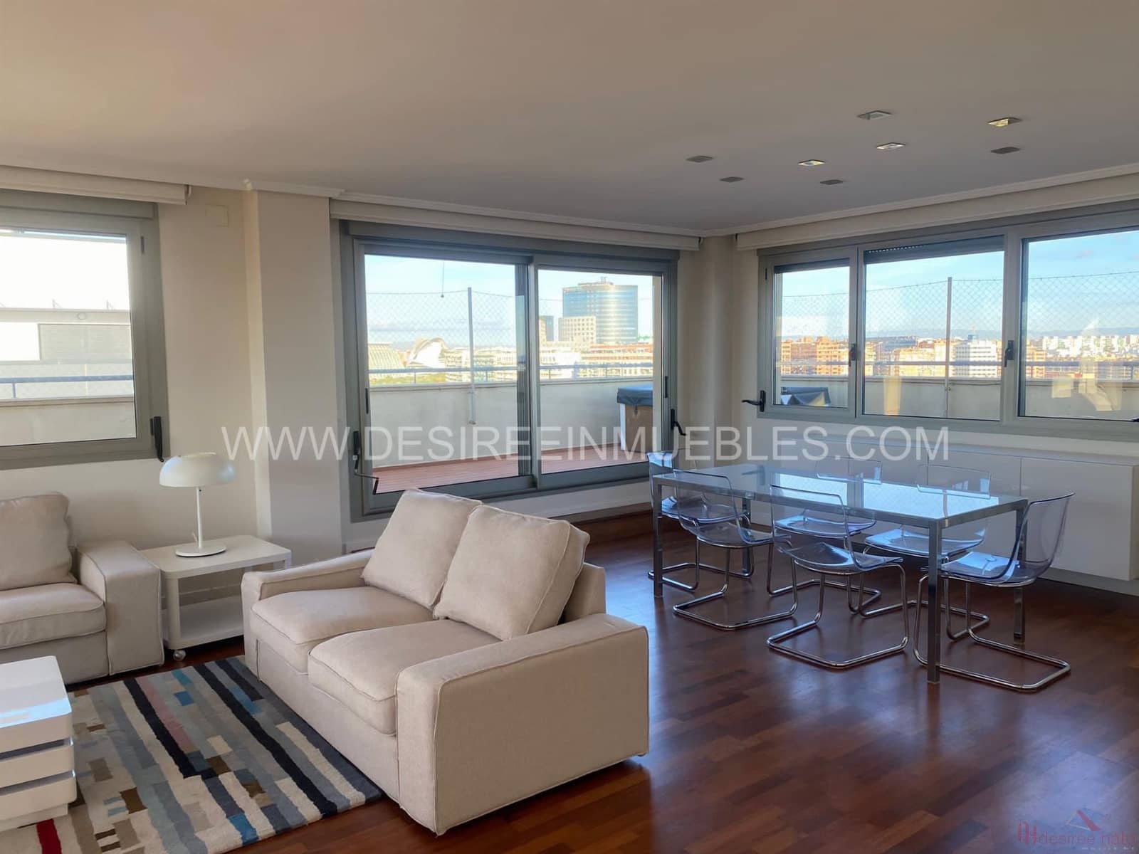 5 Zimmer Penthouse zu verkaufen in Valencia Stadt mit Garage - 780.000 € (Ref: 8805624)