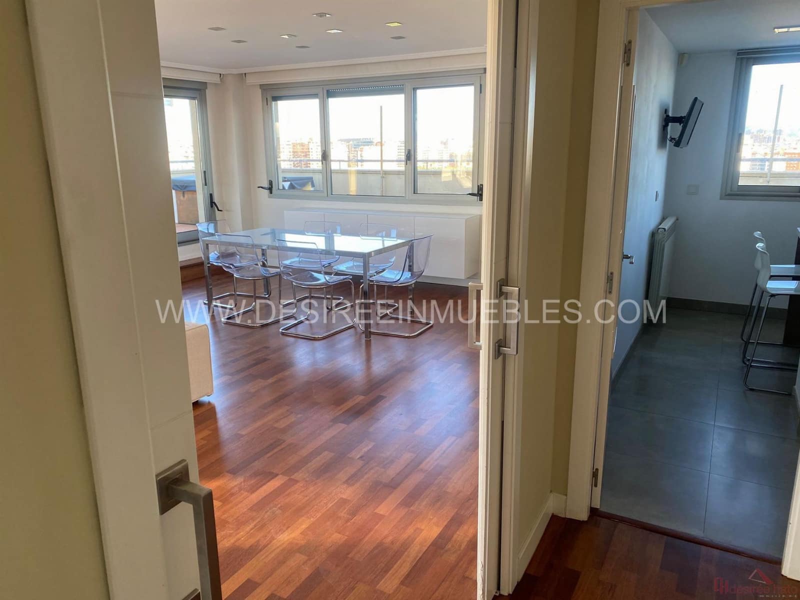5 Zimmer Penthouse zu verkaufen in Valencia Stadt mit Garage - 780.000 € (Ref: 8805624)