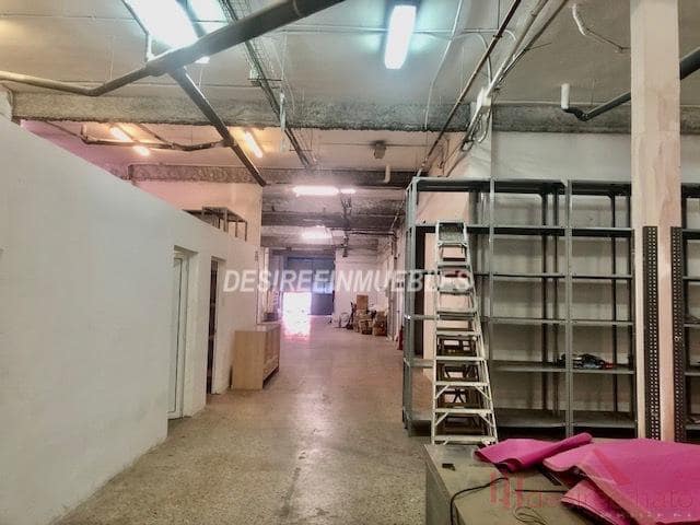 1 sovrum Kommersiell att hyra i Valencia stad - 6 000 € (Ref: 8872841)