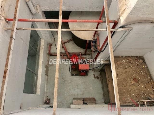 1 sovrum Kommersiell att hyra i Valencia stad - 6 000 € (Ref: 8872841)