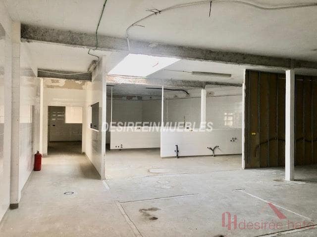 1 sovrum Kommersiell att hyra i Valencia stad - 6 000 € (Ref: 8872841)