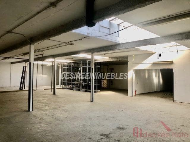 1 sovrum Kommersiell att hyra i Valencia stad - 6 000 € (Ref: 8872841)