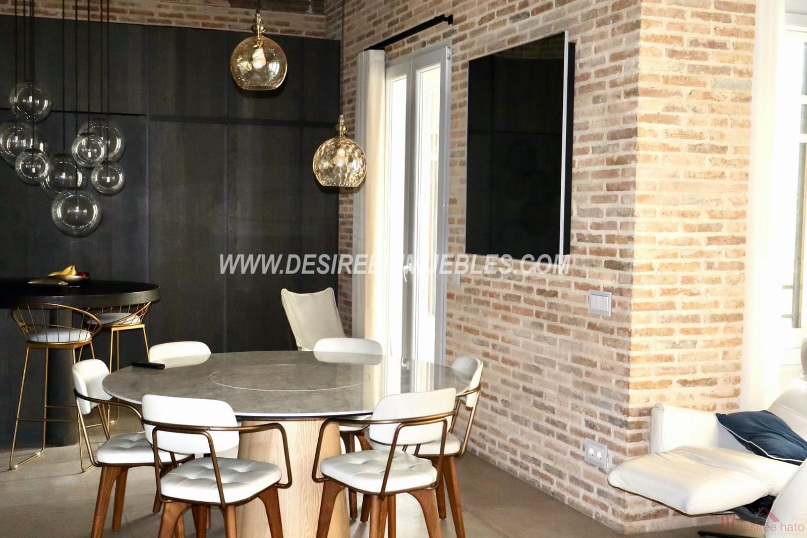 4 bedroom Flat for sale in Valencia city with garage - € 1,400,000 (Ref: 8873441)