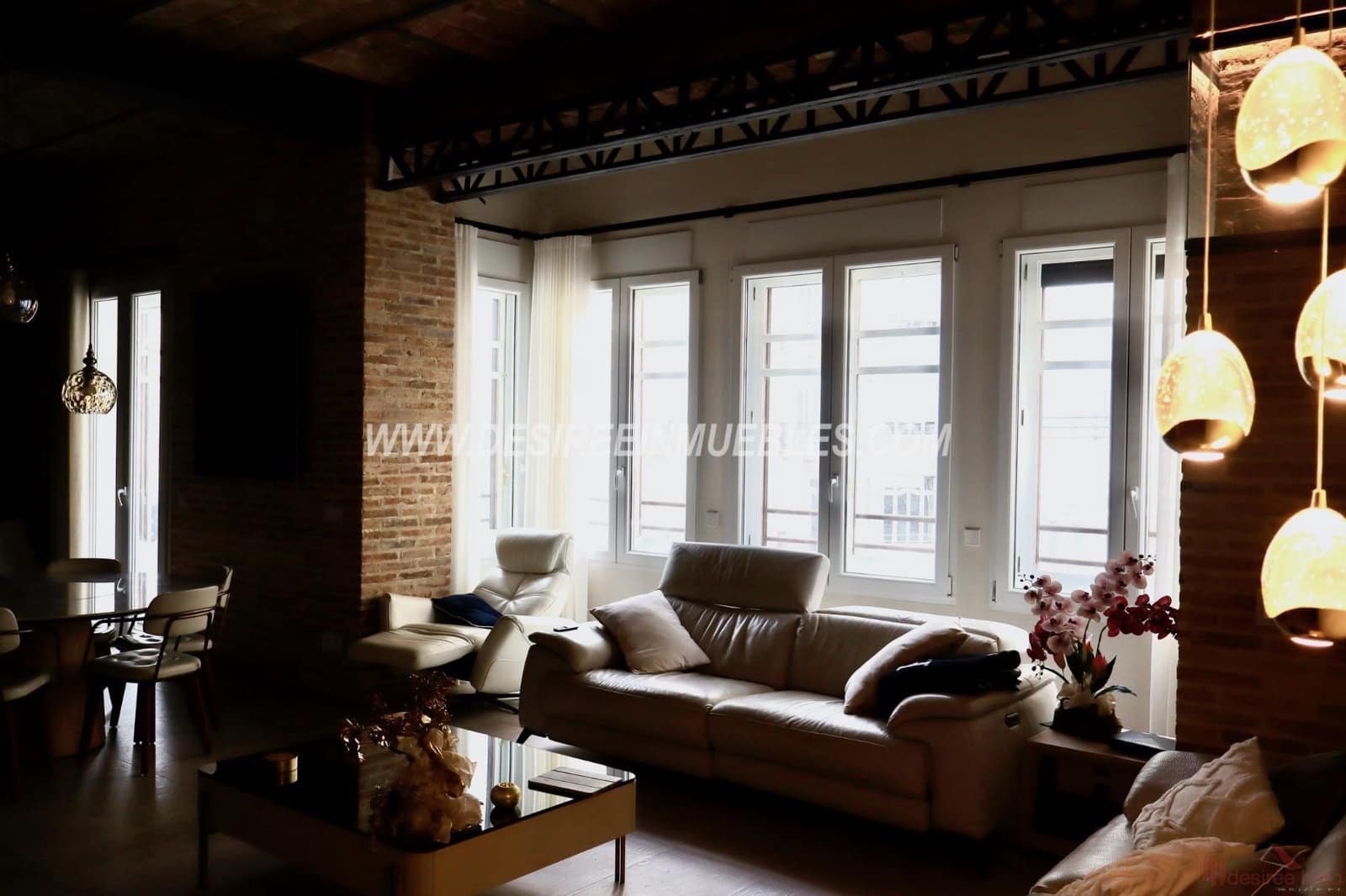 4 bedroom Flat for sale in Valencia city with garage - € 1,400,000 (Ref: 8873441)