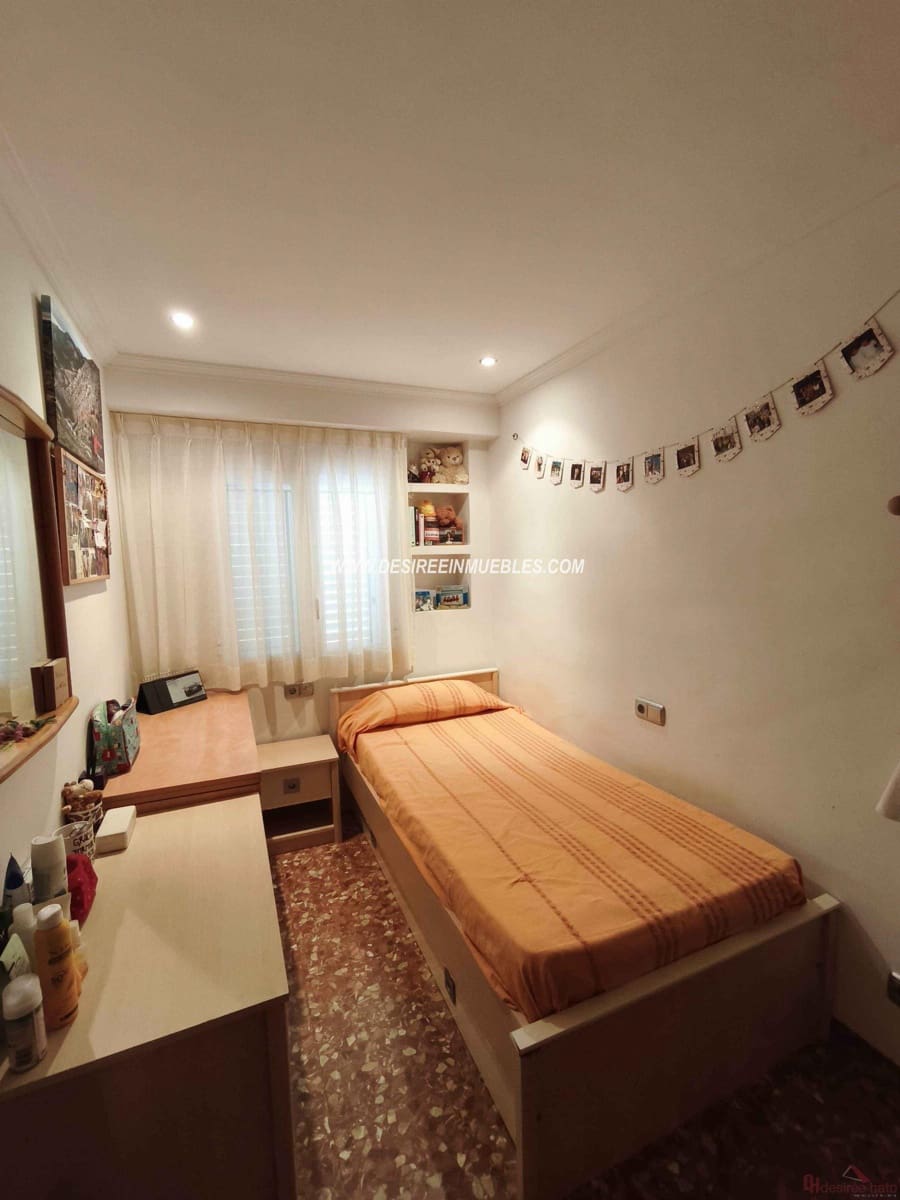 3 soveværelse Lejlighed til salg i El Perellonet med garage - € 218.000 (Ref: 8945557)