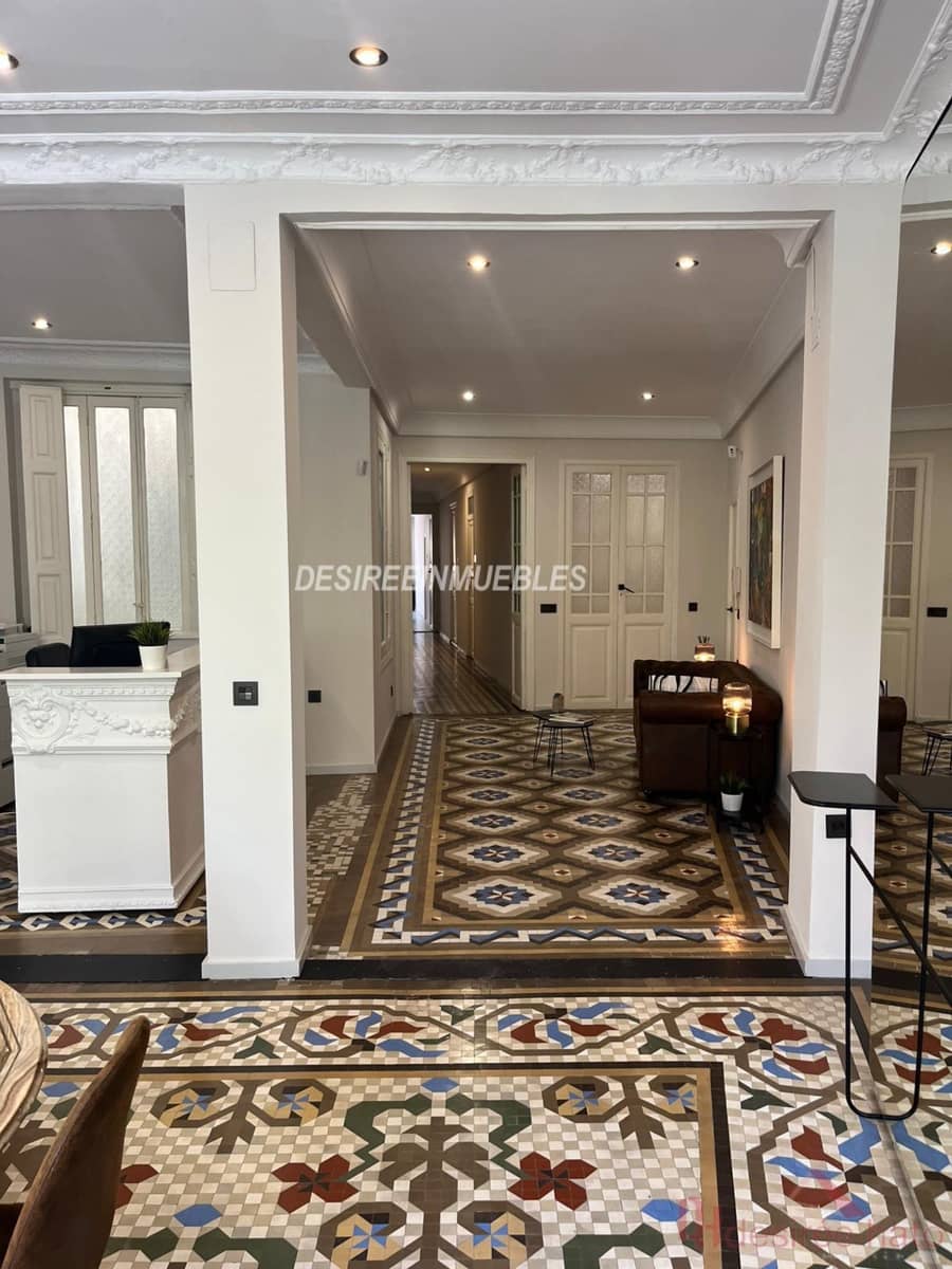 5 slaapkamer Kantoor te huur in Valencia stad - € 3.500 (Ref: 8949882)