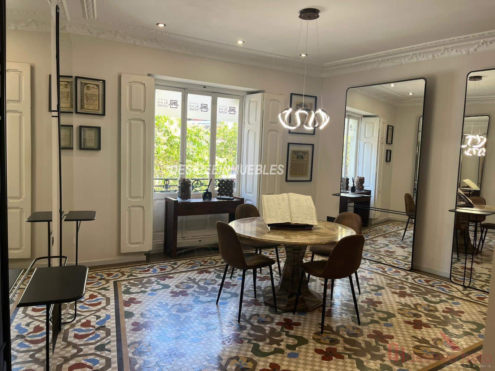 5 slaapkamer Kantoor te huur in Valencia stad - € 3.500 (Ref: 8949882)