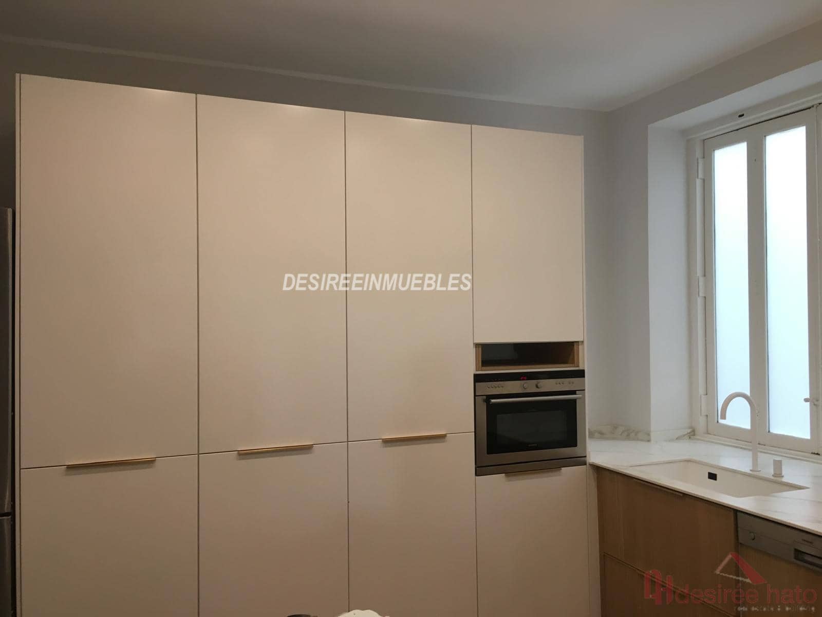 5 slaapkamer Kantoor te huur in Valencia stad - € 3.500 (Ref: 8949882)