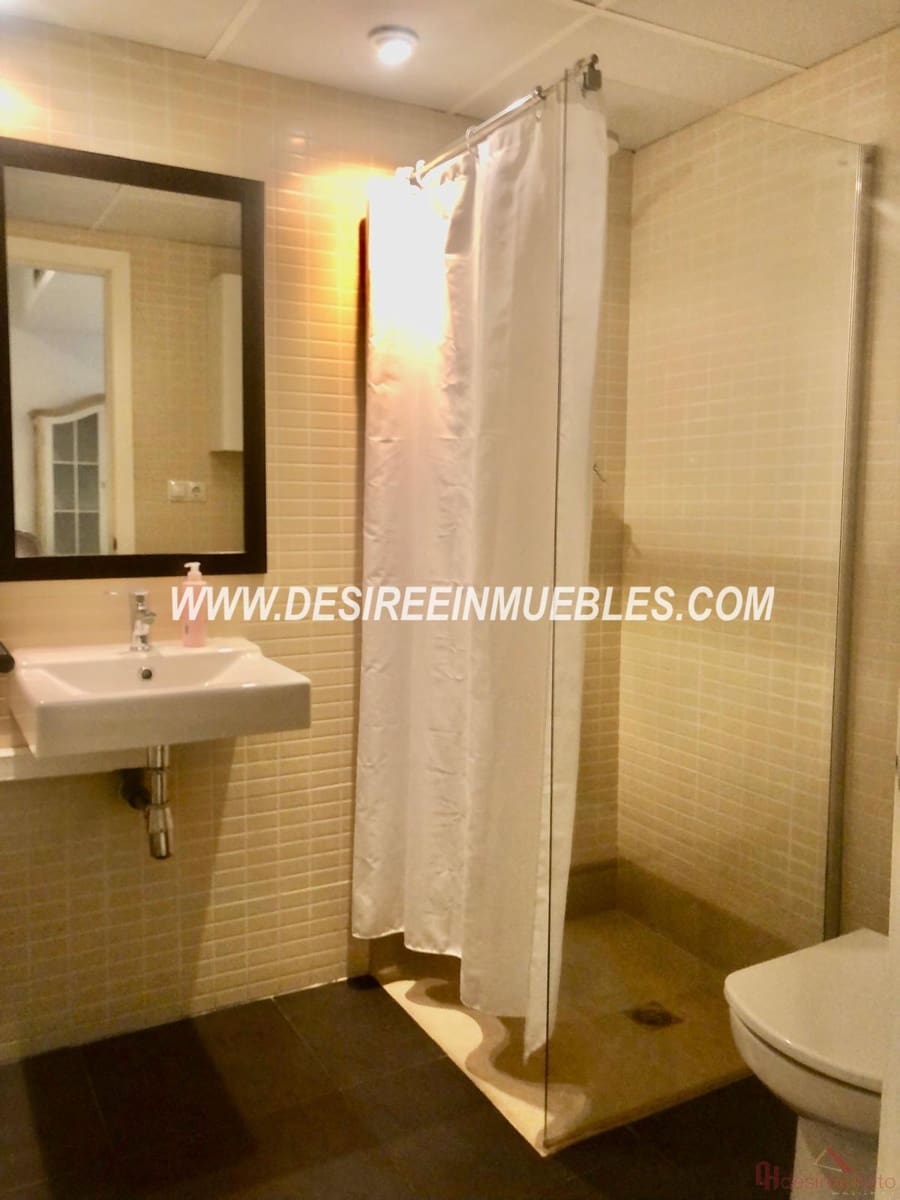 3 soveværelse Kontor til leje i Valencia by - € 1.150 (Ref: 8956889)