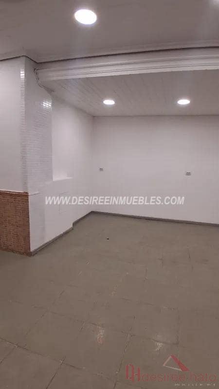 3 soveværelse Erhverv til leje i Valencia by - € 1.500 (Ref: 9002341)