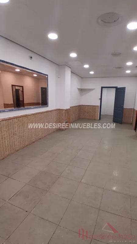 3 soveværelse Erhverv til leje i Valencia by - € 1.500 (Ref: 9002341)