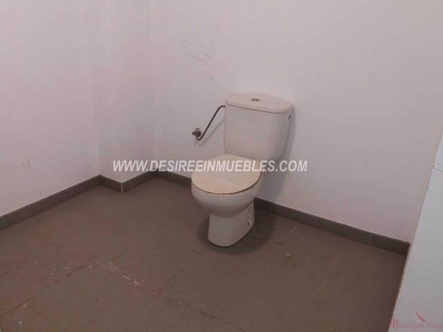 3 soveværelse Erhverv til leje i Mont-Olivet, Valencia by - € 1.500 (Ref: 9002341)