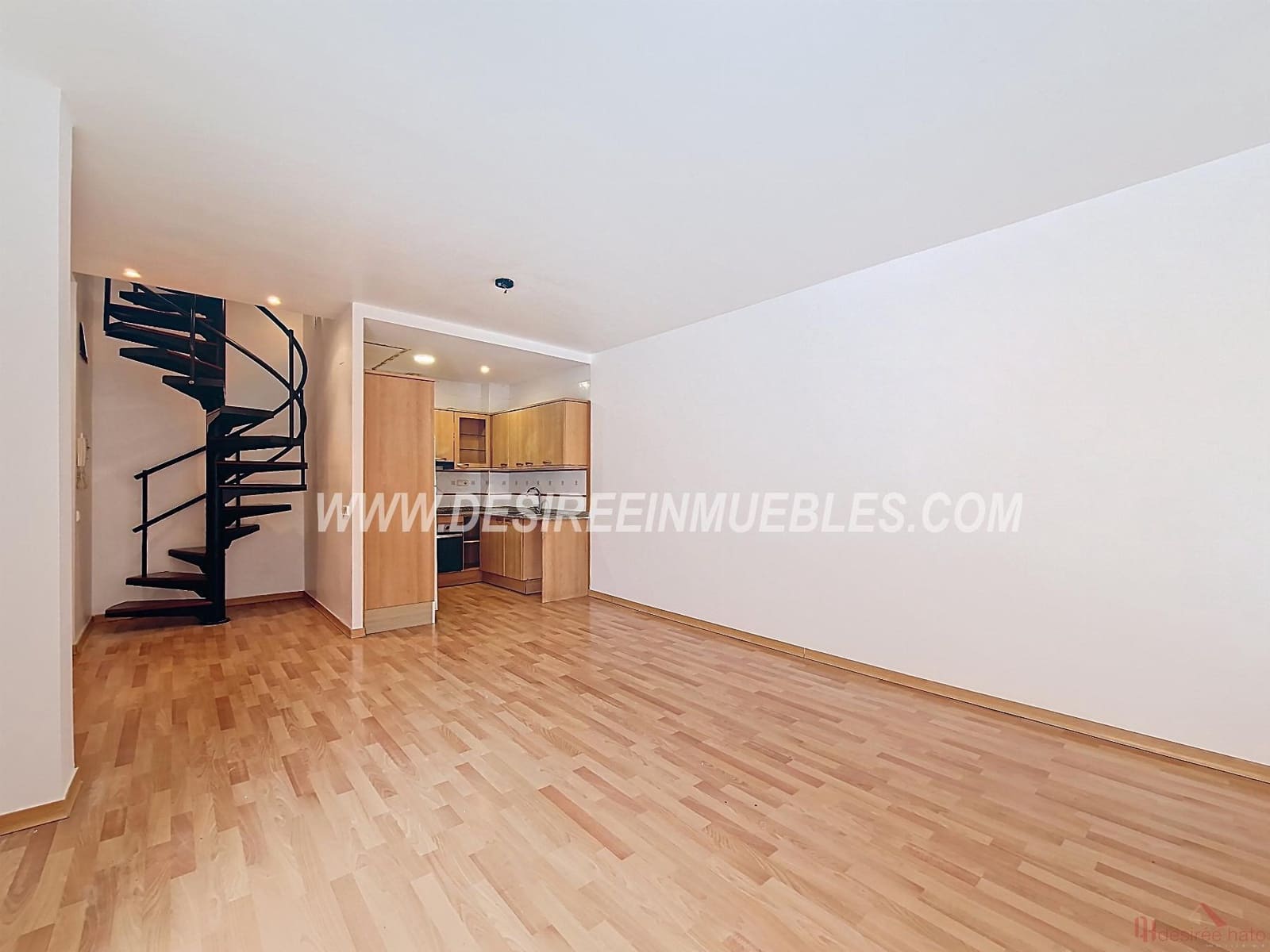 2 soverom Penthouse til salgs i Vilanova i la Geltru - € 280 000 (Ref: 9004520)