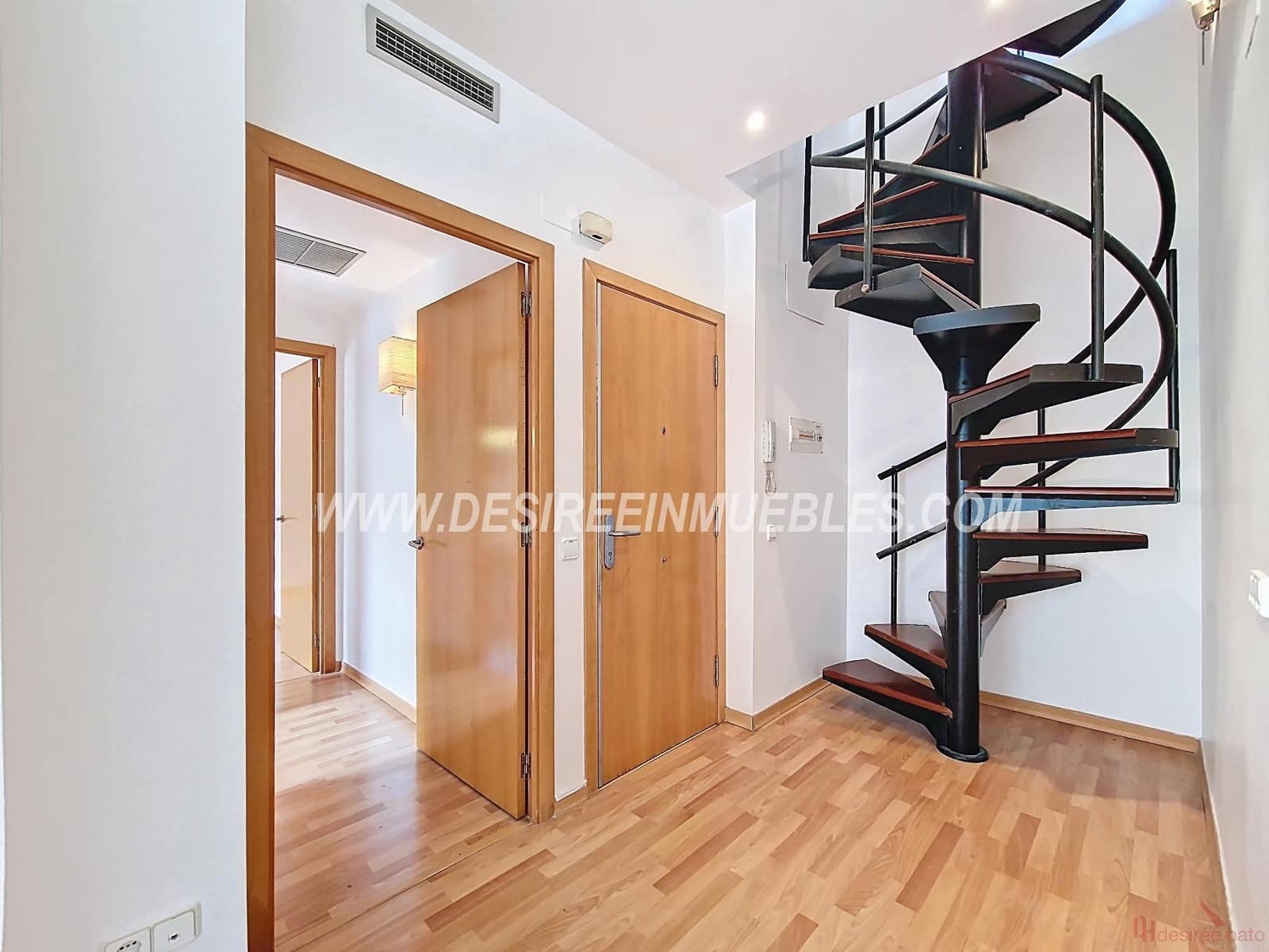 2 soverom Penthouse til salgs i Vilanova i la Geltru - € 280 000 (Ref: 9004520)