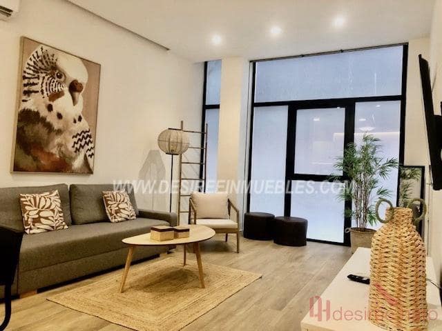 1 bedroom Flat for rent in Valencia city - € 1,500 (Ref: 9115586)