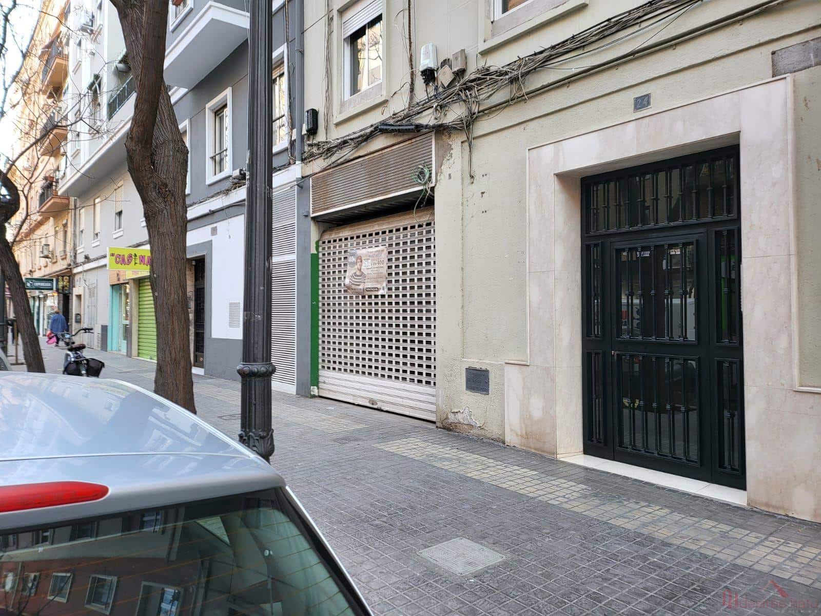 1 sypialnia Komercyjne na sprzedaż w Miasto Walencja - 308 000 € (Ref: 9126345)