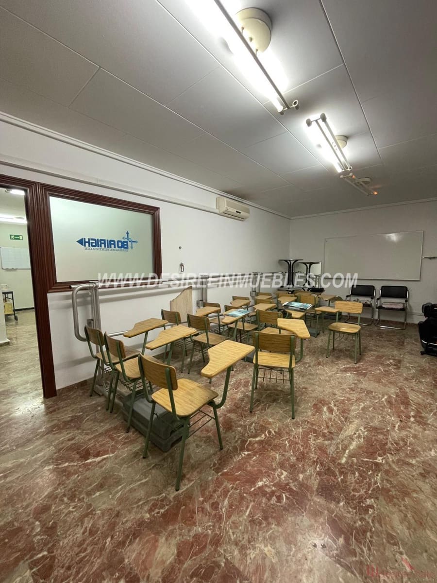 5 soveværelse Erhverv til salg i Valencia by - € 260.000 (Ref: 9142410)