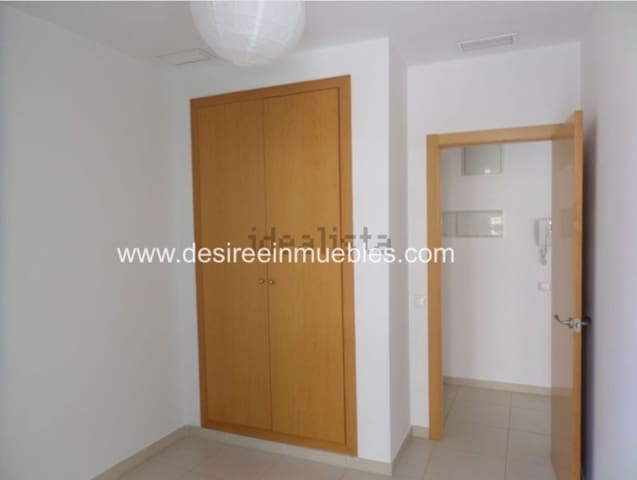 3 soveværelse Lejlighed til leje i Mont-Olivet, Valencia by - € 1.200 (Ref: 9144696)