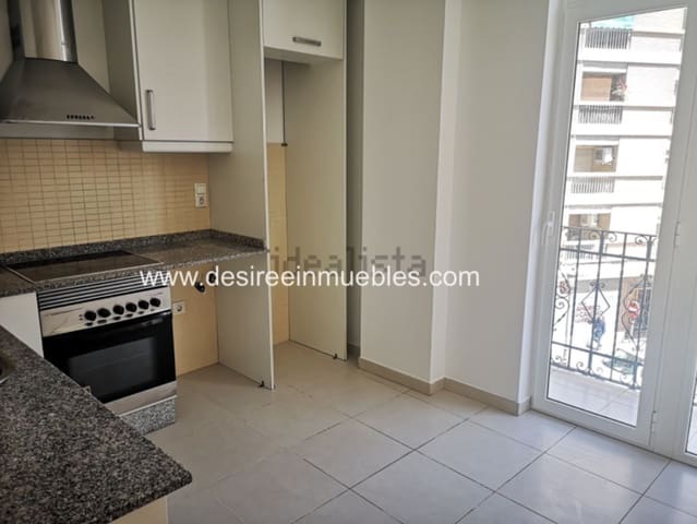 3 soveværelse Lejlighed til leje i Mont-Olivet, Valencia by - € 1.200 (Ref: 9144696)