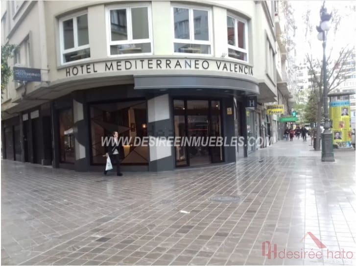 3 camera da letto Commerciale da affittare in Valencia citta - 1.650 € (Rif: 9151082)