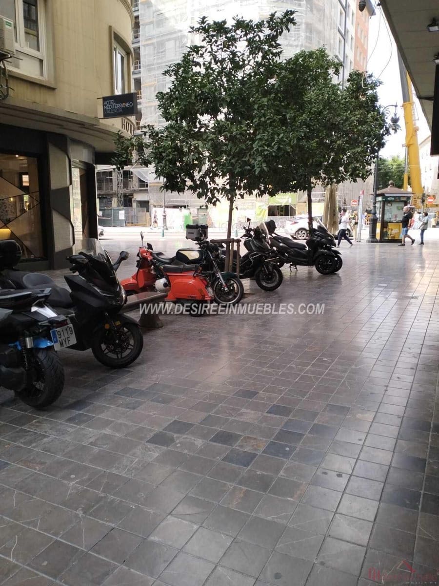 3 slaapkamer Commercieel te huur in Valencia stad - € 1.650 (Ref: 9151082)