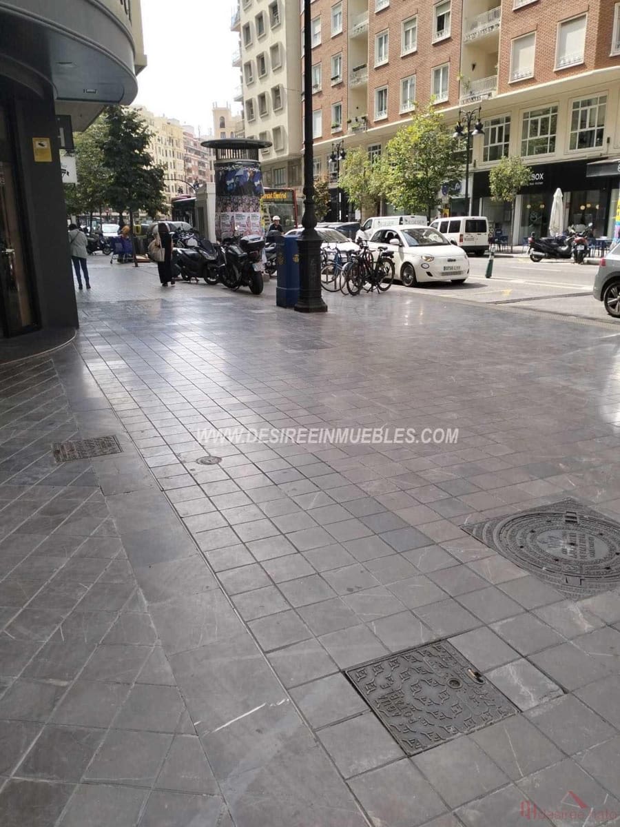 3 slaapkamer Commercieel te huur in Valencia stad - € 1.650 (Ref: 9151082)