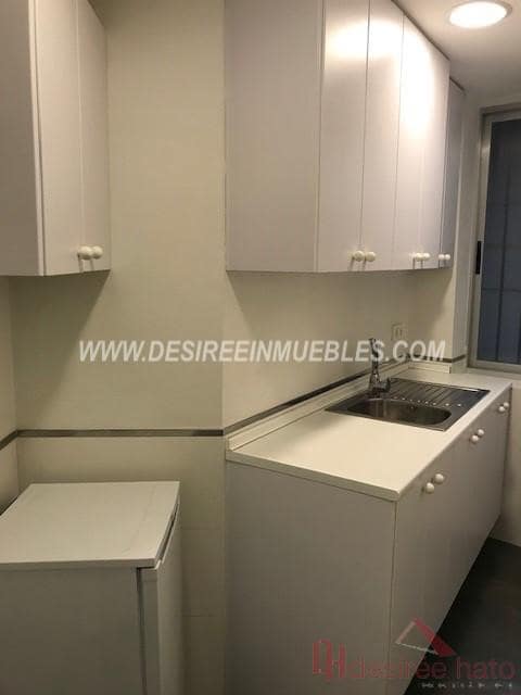 Bureau de 7 chambres à louer à Valence ville - 1 700 € (Ref: 9216610)