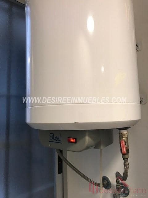 Bureau de 7 chambres à louer à Valence ville - 1 700 € (Ref: 9216610)