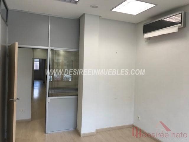 Bureau de 7 chambres à louer à Valence ville - 1 700 € (Ref: 9216610)