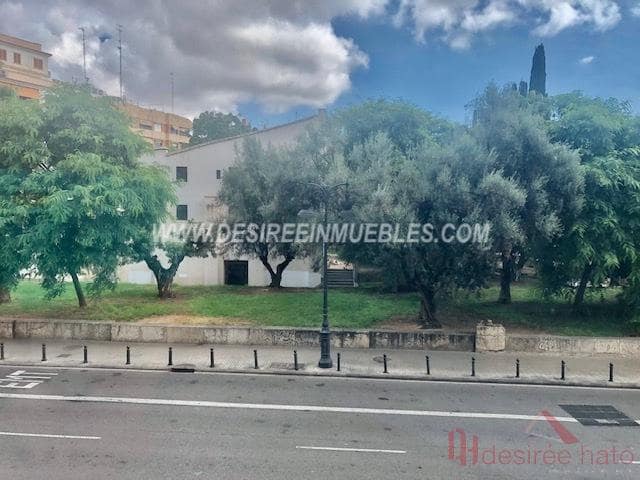 Bureau de 7 chambres à louer à Valence ville - 1 700 € (Ref: 9216610)