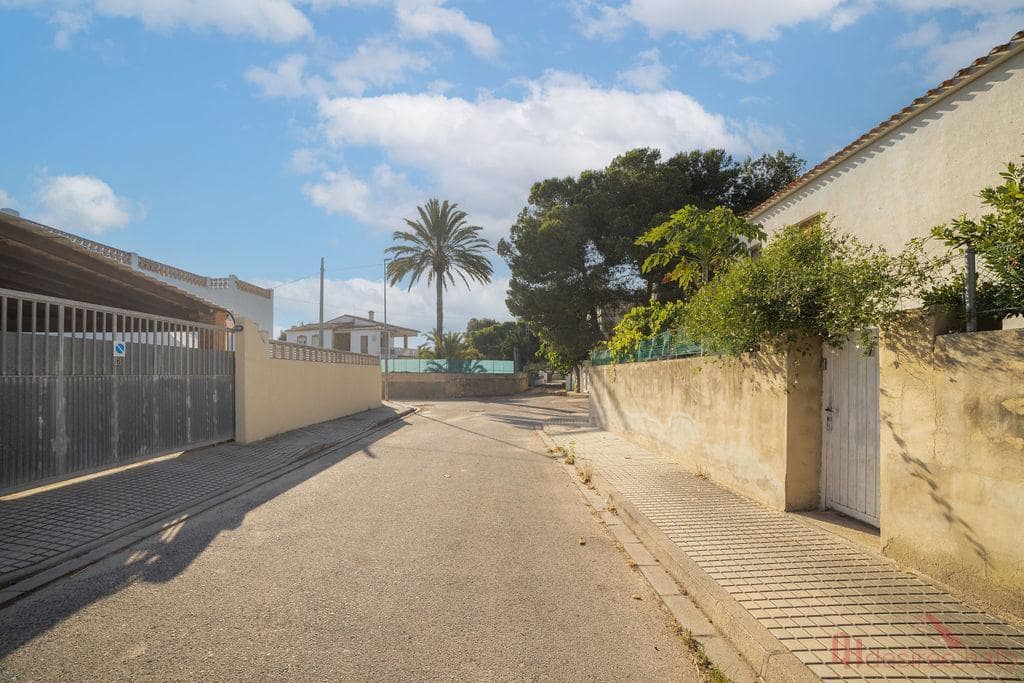 Building Plot for sale in Denia - € 800,000 (Ref: 9271877)