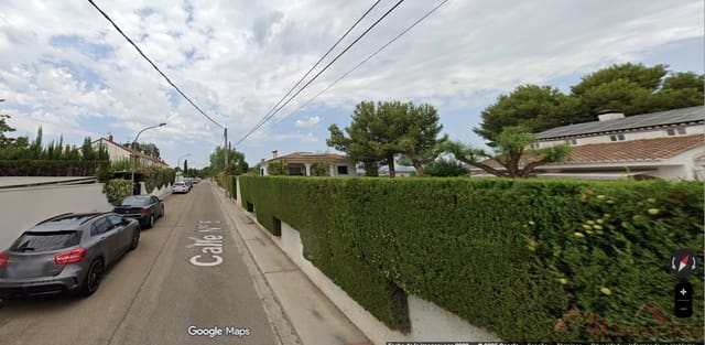 4 quarto Moradia para venda em La Pobla de Vallbona com piscina garagem - 265 000 € (Ref: 9279817)