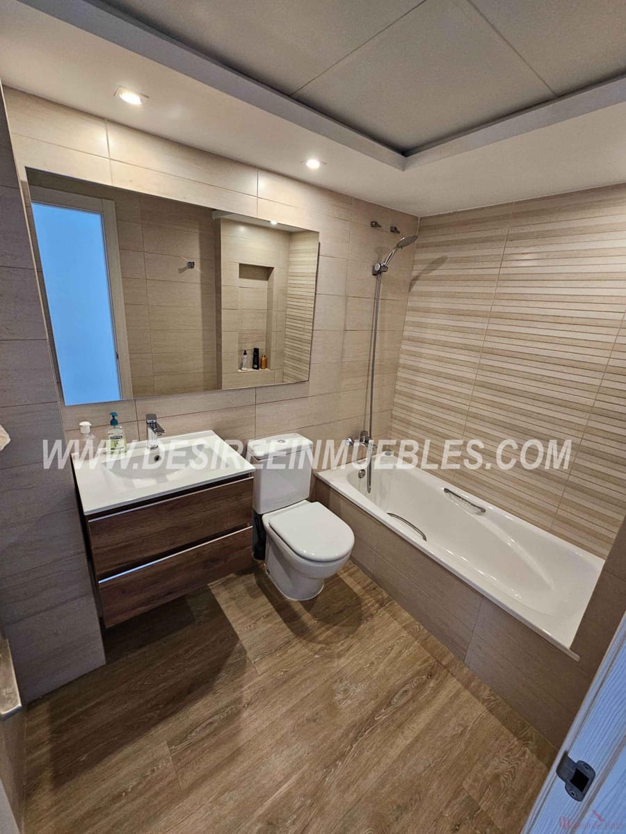 3 soverom Leilighet til salgs i Valencia by med svømmebasseng garasje - € 675 000 (Ref: 9283568)