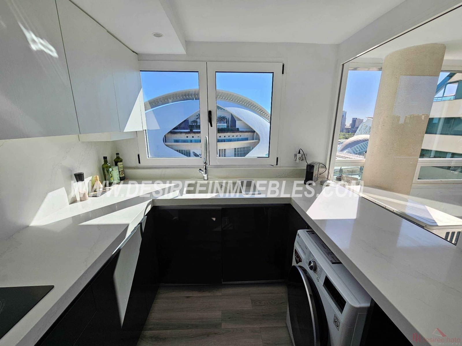 3 soverom Leilighet til salgs i Valencia by med svømmebasseng garasje - € 675 000 (Ref: 9283568)