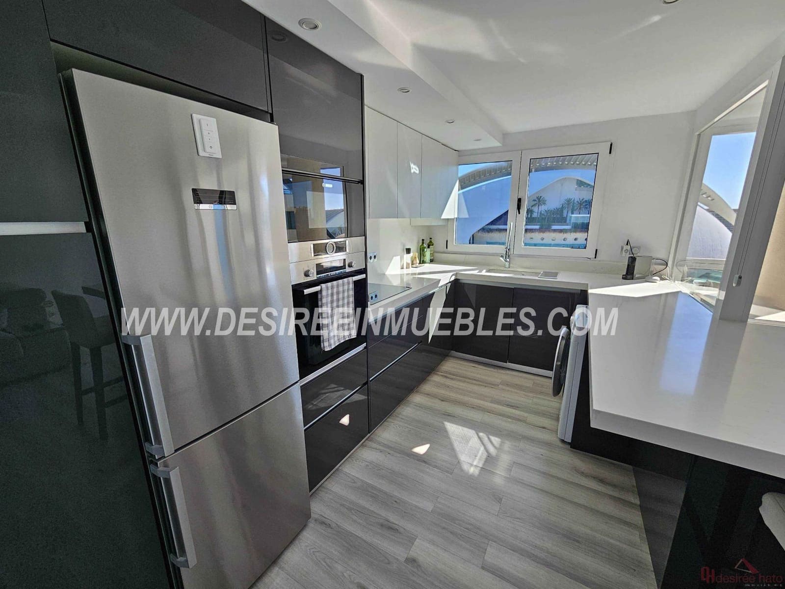 3 soverom Leilighet til salgs i Valencia by med svømmebasseng garasje - € 675 000 (Ref: 9283568)