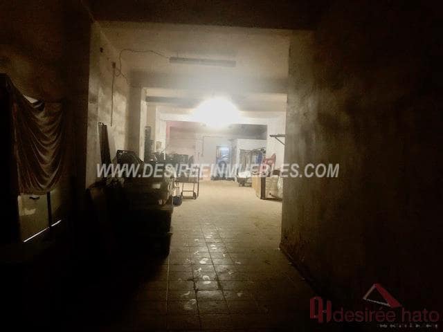 Garage te koop in Benicalap, Valencia stad - € 725.000 (Ref: 9283569)