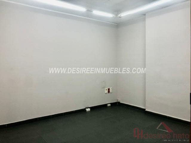 7 slaapkamer Kantoor te huur in Valencia stad - € 2.400 (Ref: 9294078)