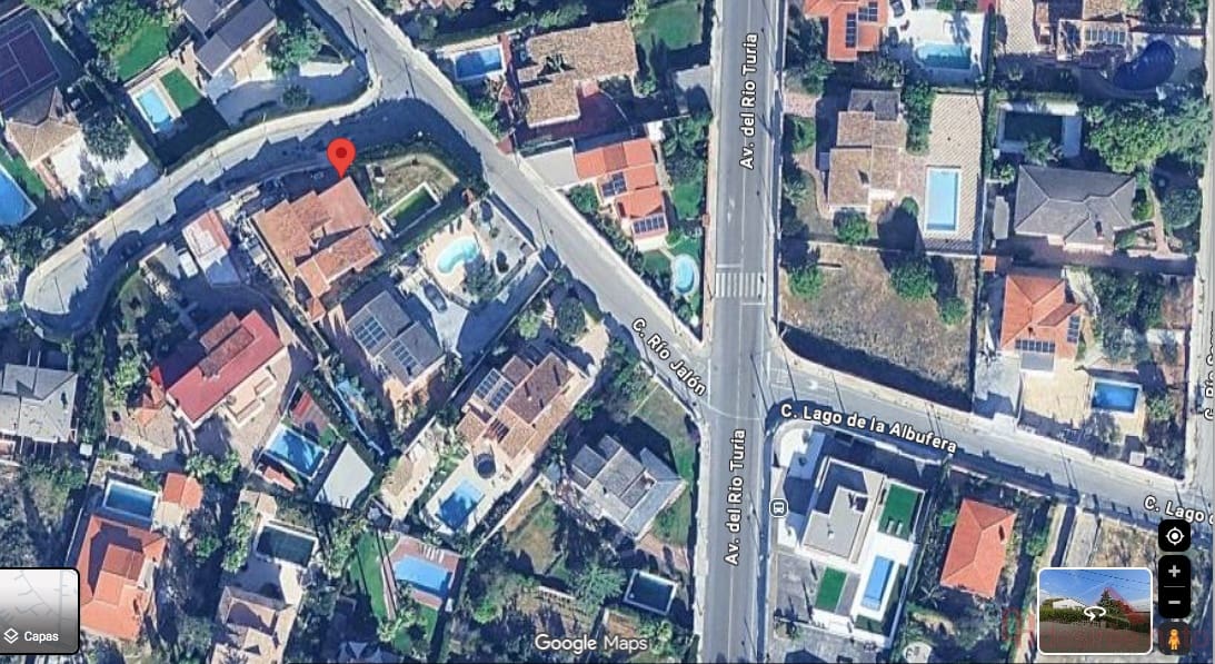 Villa til salg i Chiva med swimmingpool - € 230.100 (Ref: 9309417)