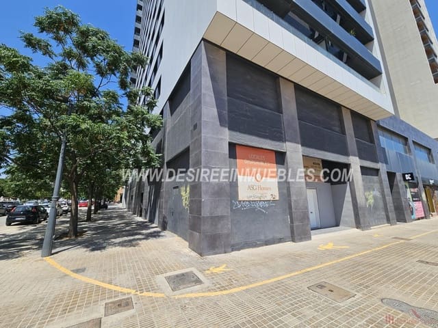 2 slaapkamer Commercieel te huur in Malilla, Valencia stad - € 3.400 (Ref: 9315253)