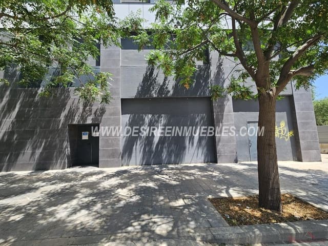 2 slaapkamer Commercieel te huur in Malilla, Valencia stad - € 3.400 (Ref: 9315253)