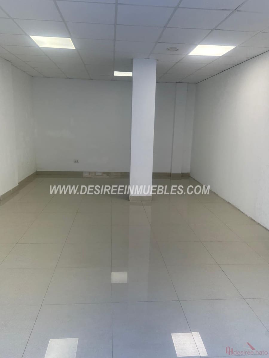 1 slaapkamer Commercieel te huur in Valencia stad - € 1.100 (Ref: 9319976)