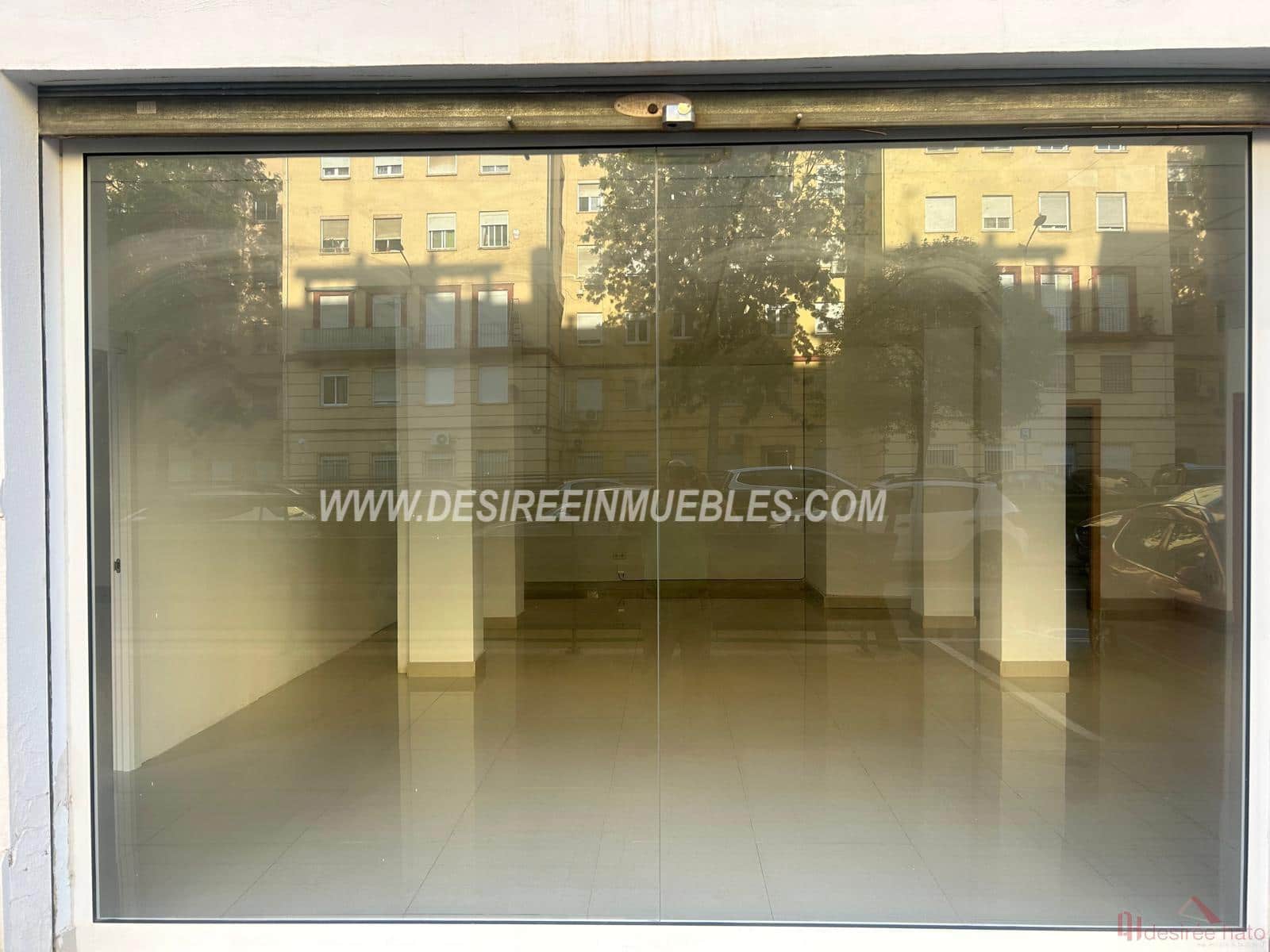 1 slaapkamer Commercieel te huur in Valencia stad - € 1.100 (Ref: 9319976)